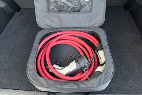 YT72OHR PEUGEOT e-2008 50kWh GT Auto 5dr (7kW Charger) Thumbnail #35