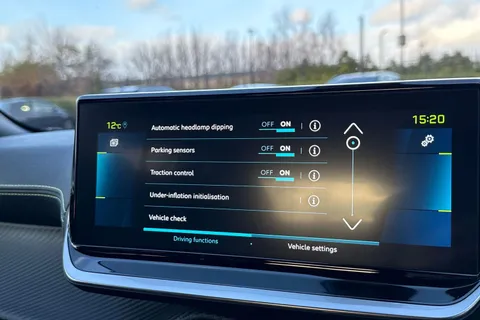 YT72OHR PEUGEOT e-2008 50kWh GT Auto 5dr (7kW Charger) Thumbnail #54