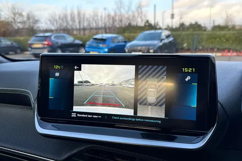 YT72OHR PEUGEOT e-2008 50kWh GT Auto 5dr (7kW Charger) Thumbnail #59