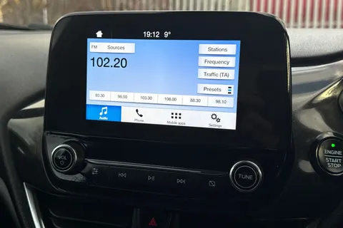 BL67XNR Ford Fiesta 1.0T EcoBoost ST-Line Euro 6 (s/s) 3dr Thumbnail #17