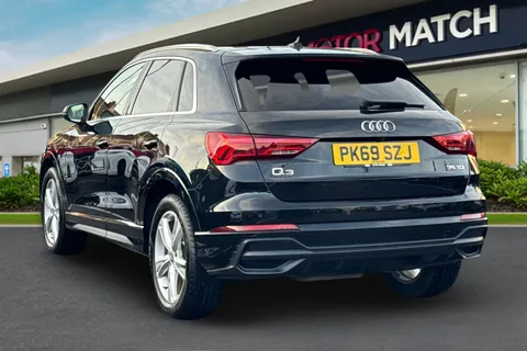 PK69SZJ Audi Q3 2.0 TDI 35 S line S Tronic Euro 6 (s/s) 5dr Thumbnail #2