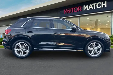 PK69SZJ Audi Q3 2.0 TDI 35 S line S Tronic Euro 6 (s/s) 5dr Thumbnail #3