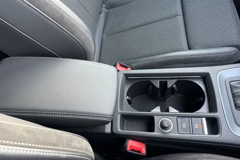 PK69SZJ Audi Q3 2.0 TDI 35 S line S Tronic Euro 6 (s/s) 5dr Thumbnail #49