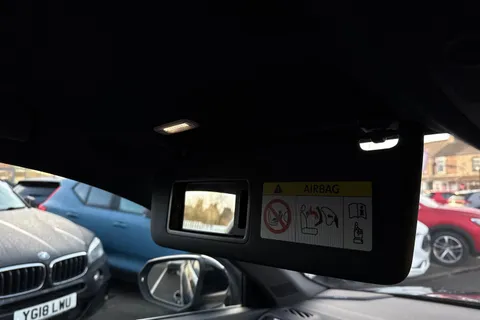 PK69SZJ Audi Q3 2.0 TDI 35 S line S Tronic Euro 6 (s/s) 5dr Thumbnail #53