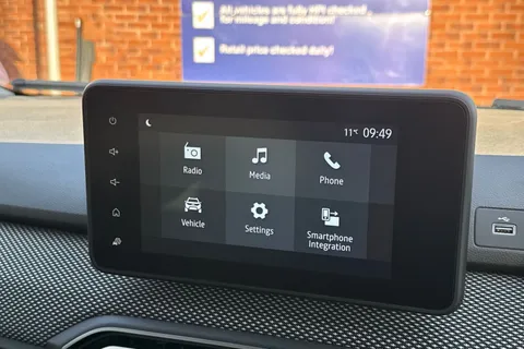 NU74RPZ Dacia Jogger 1.6 HEV Expression 5dr Auto Thumbnail #21