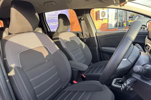 NU74RPZ Dacia Jogger 1.6 HEV Expression 5dr Auto Thumbnail #25