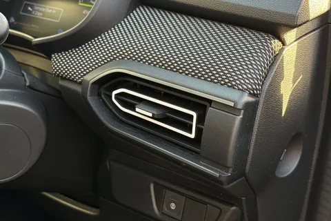 NU74RPZ Dacia Jogger 1.6 HEV Expression 5dr Auto Thumbnail #32