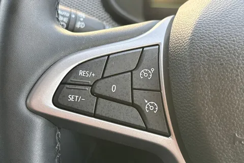 NU74RPZ Dacia Jogger 1.6 HEV Expression 5dr Auto Thumbnail #39