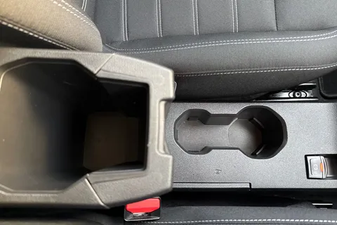 NU74RPZ Dacia Jogger 1.6 HEV Expression 5dr Auto Thumbnail #45