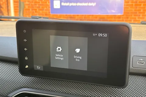 NU74RPZ Dacia Jogger 1.6 HEV Expression 5dr Auto Thumbnail #50