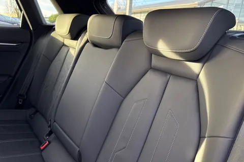 BP70JSV Audi A3 S line 40 TFSI e  204 PS S tronic Thumbnail #20