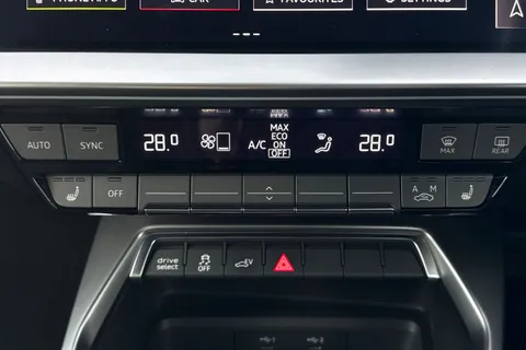 BP70JSV Audi A3 S line 40 TFSI e  204 PS S tronic Thumbnail #23