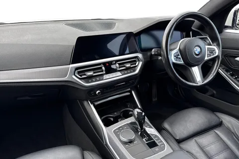 BP70OJO BMW 3 Series 2.0 330e 12kWh M Sport Auto Euro 6 (s/s) 4dr Thumbnail #9