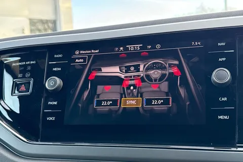 KT74ZHE Volkswagen Polo 1.0 TSI 115 R-Line 5dr DSG | App Connect | ACC Thumbnail #19