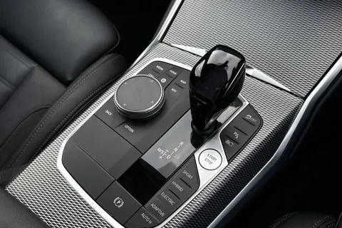 BP70OJO BMW 3 Series 2.0 330e 12kWh M Sport Auto Euro 6 (s/s) 4dr Thumbnail #20