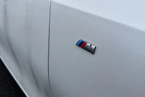 BP70OJO BMW 3 Series 2.0 330e 12kWh M Sport Auto Euro 6 (s/s) 4dr Thumbnail #30