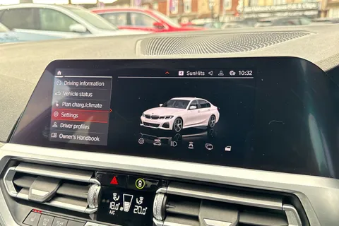 BP70OJO BMW 3 Series 2.0 330e 12kWh M Sport Auto Euro 6 (s/s) 4dr Thumbnail #53