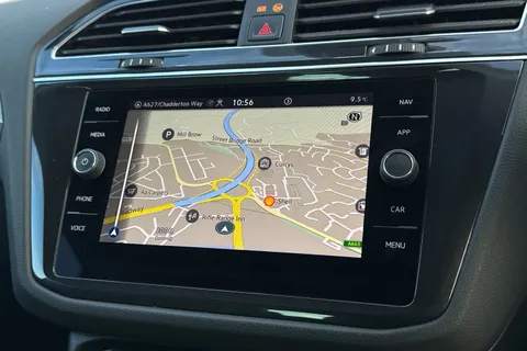 DE72VTJ Volkswagen Tiguan 1.5 TSI 150 Life 5dr DSG Thumbnail #18