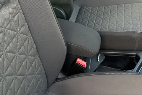 DE72VTJ Volkswagen Tiguan 1.5 TSI 150 Life 5dr DSG Thumbnail #33