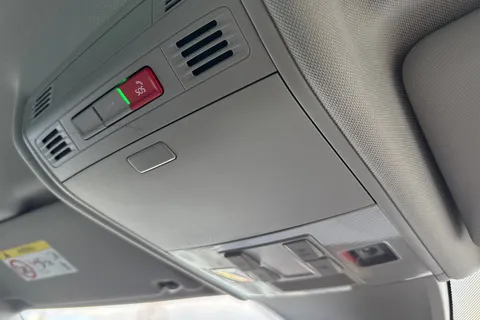 DE72VTJ Volkswagen Tiguan 1.5 TSI 150 Life 5dr DSG Thumbnail #35