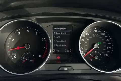 DE72VTJ Volkswagen Tiguan 1.5 TSI 150 Life 5dr DSG Thumbnail #36