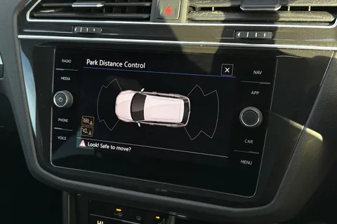 DE72VTJ Volkswagen Tiguan 1.5 TSI 150 Life 5dr DSG Thumbnail #38