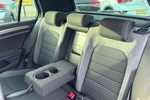 DU18DXO Volkswagen Golf 1.5 TSI EVO 150 R-Line 5dr DSG | ACC | LED Headlights Thumbnail #19