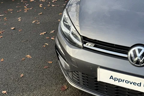 DU18DXO Volkswagen Golf 1.5 TSI EVO 150 R-Line 5dr DSG | ACC | LED Headlights Thumbnail #38