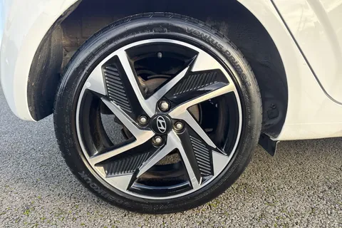 WL24AKG Hyundai I10 1.2 Premium Euro 6 (s/s) 5dr Thumbnail #12