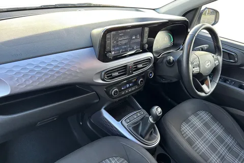 WL24AKG Hyundai I10 1.2 Premium Euro 6 (s/s) 5dr Thumbnail #16