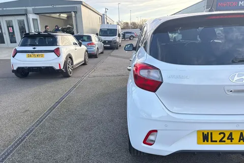 WL24AKG Hyundai I10 1.2 Premium Euro 6 (s/s) 5dr Thumbnail #32