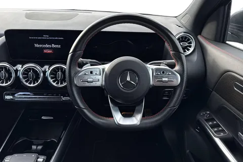 WV72ZGF Mercedes-Benz Gla 1.3 GLA250e 15.6kWh AMG Line (Executive) 8G-DCT Euro 6 (s/s) 5dr Thumbnail #12