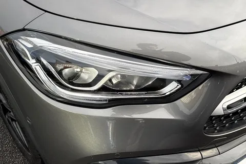 WV72ZGF Mercedes-Benz Gla 1.3 GLA250e 15.6kWh AMG Line (Executive) 8G-DCT Euro 6 (s/s) 5dr Thumbnail #16