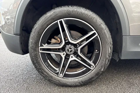 WV72ZGF Mercedes-Benz Gla 1.3 GLA250e 15.6kWh AMG Line (Executive) 8G-DCT Euro 6 (s/s) 5dr Thumbnail #21