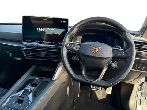 DE25VOT CUPRA Formentor 2.0 TSI 333 VZ3 5dr DSG 4Drive **Panoramic sunroof** Thumbnail #13