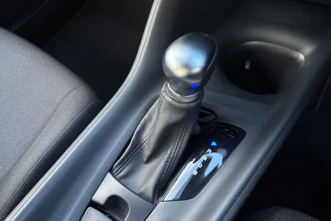 LV72TLK Toyota C-Hr 1.8 VVT-h Icon CVT Euro 6 (s/s) 5dr Thumbnail #23