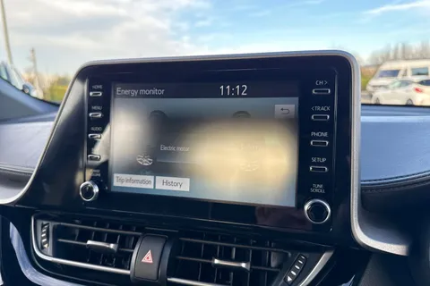 LV72TLK Toyota C-Hr 1.8 VVT-h Icon CVT Euro 6 (s/s) 5dr Thumbnail #50