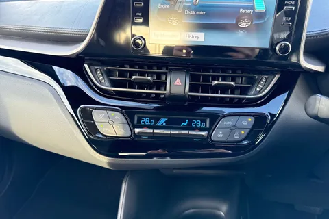 LV72TLK Toyota C-Hr 1.8 VVT-h Icon CVT Euro 6 (s/s) 5dr Thumbnail #52