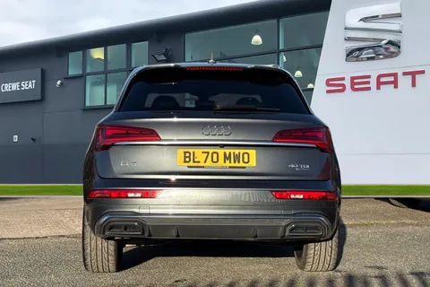 BL70MWO Audi Q5 2.0 TDI 40 S line S Tronic quattro Euro 6 (s/s) 5dr Thumbnail #5