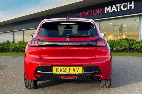 KW21FVV PEUGEOT 208 1.2 PureTech Allure Premium Euro 6 (s/s) 5dr Thumbnail #5