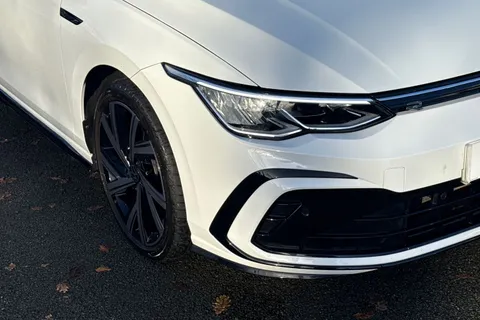 DG23JZJ Volkswagen Golf 1.5 TSI R-Line 5dr | App Connect | ACC Thumbnail #9