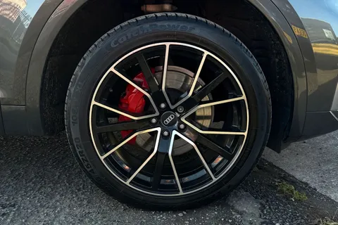 BL70MWO Audi Q5 2.0 TDI 40 S line S Tronic quattro Euro 6 (s/s) 5dr Thumbnail #12