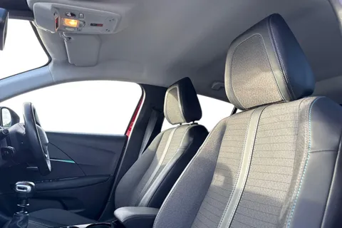 KW21FVV PEUGEOT 208 1.2 PureTech Allure Premium Euro 6 (s/s) 5dr Thumbnail #17