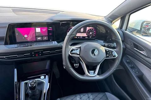 DG23JZJ Volkswagen Golf 1.5 TSI R-Line 5dr | App Connect | ACC Thumbnail #18