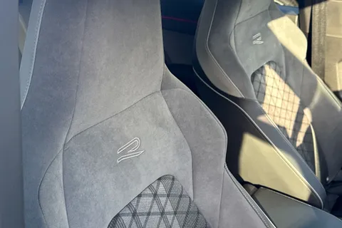 DG23JZJ Volkswagen Golf 1.5 TSI R-Line 5dr | App Connect | ACC Thumbnail #35