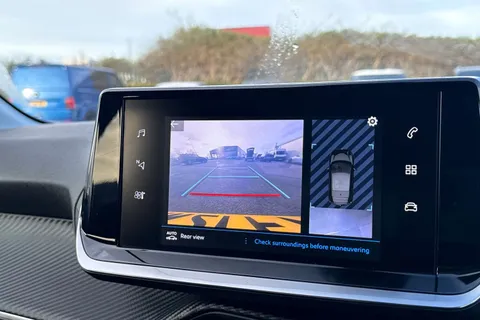 KW21FVV PEUGEOT 208 1.2 PureTech Allure Premium Euro 6 (s/s) 5dr Thumbnail #54