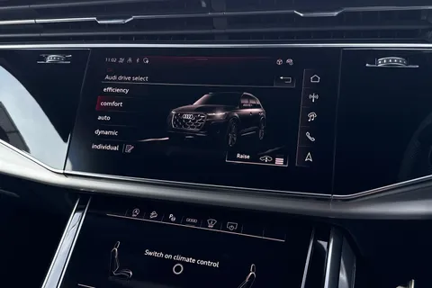 KM25HMV Audi Q7 SUV  S line 50 TDI quattro 286 PS tiptronic Thumbnail #37