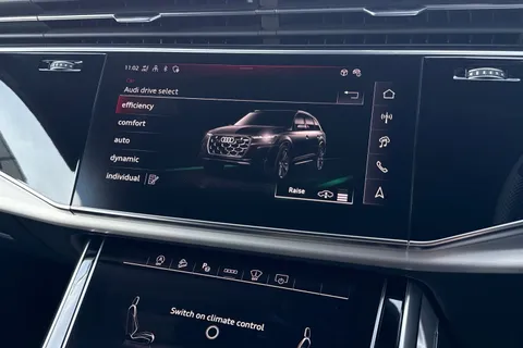 KM25HMV Audi Q7 SUV  S line 50 TDI quattro 286 PS tiptronic Thumbnail #38