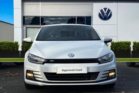 NA17ENH Volkswagen Scirocco 2.0 TDi BlueMotion Tech R-Line 3dr DSG | Heated Seats | Leather Trim Thumbnail #6