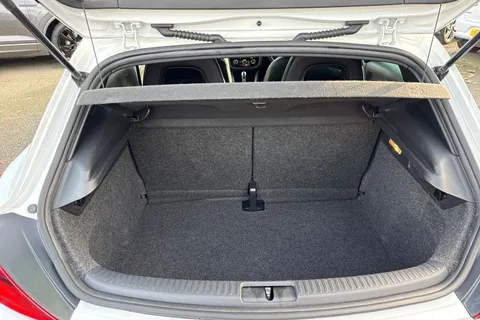 NA17ENH Volkswagen Scirocco 2.0 TDi BlueMotion Tech R-Line 3dr DSG | Heated Seats | Leather Trim Thumbnail #7